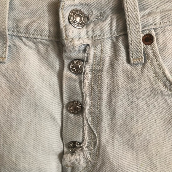 Levi’s 501s Exposed Button Fly Denim Shorts - Picture 8 of 12